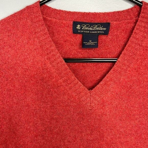 Brooks Brothers Lambswool Men’s Medium V Neck Sweater - Picture 3 of 10